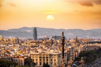 What you should know before booking a hen do in Barcelona?