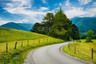Travel Like a Local: Non-Touristy Smoky Mountain Vacation