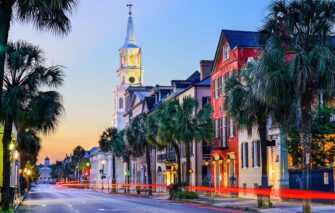 Charleston’s Hotels and What They Offer Guests