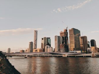 The Benefits of Working with a Buyer’s Agent in Brisbane’s Competitive Market