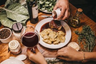 Cooking with Wine: A Healthy and Flavorful Approach