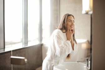 Essential Features of a Family-Friendly Bathroom